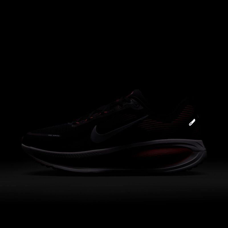 Nike Vomero 18