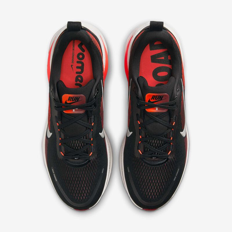 Nike Vomero 18