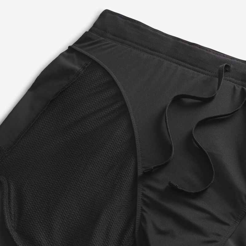Nike Challenger
Shorts correr hombre