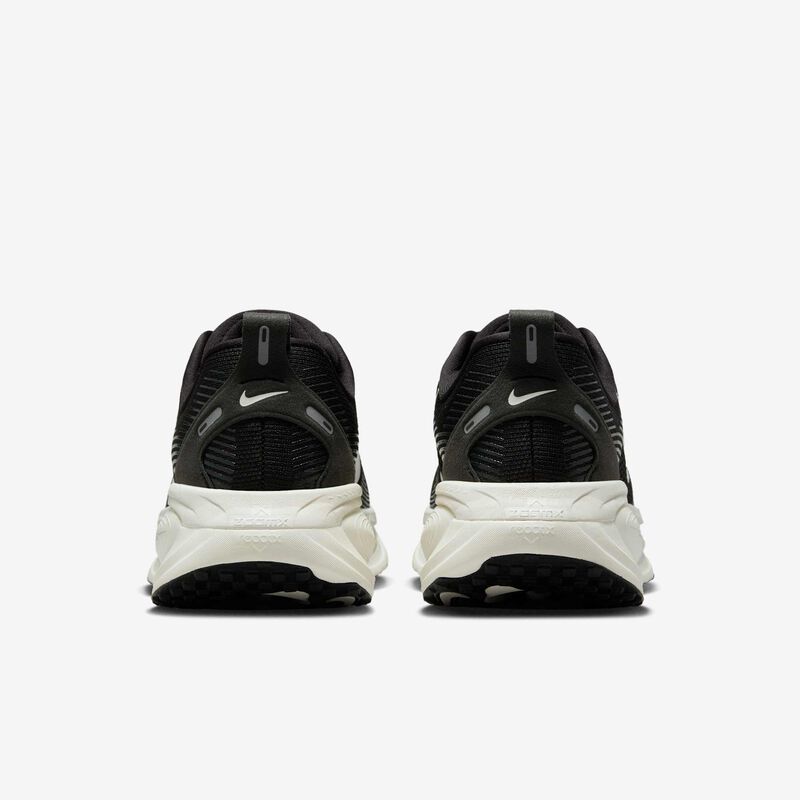 Nike Vomero 18
Zapatillas correr mujer