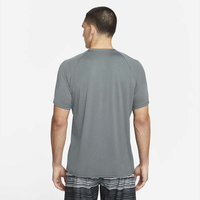 Nike Essential Hydroguard
Poleras manga corta natación hombre