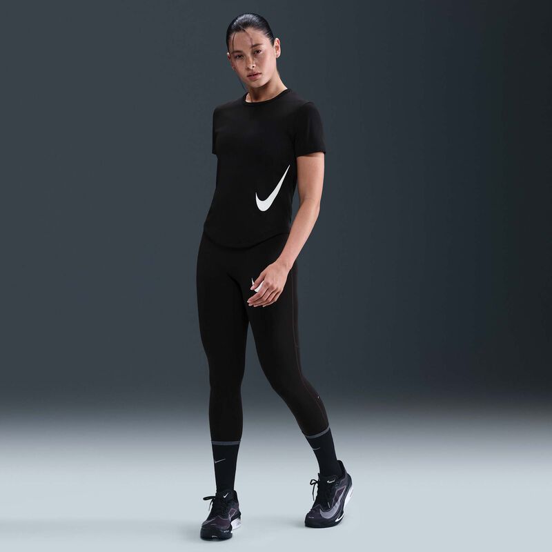 Nike Polera Tempo Swoosh Run
Poleras manga corta correr mujer