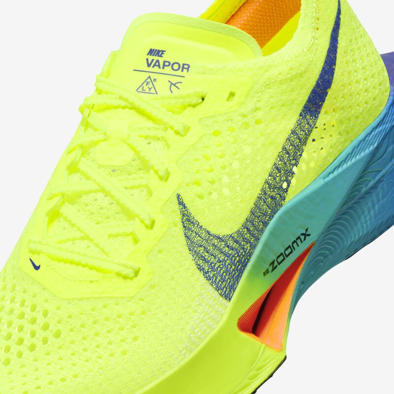 Nike Vaporfly 3
Zapatillas correr mujer
