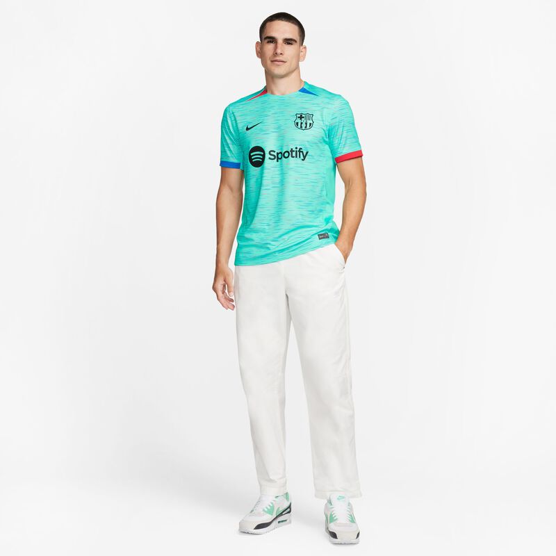 Nike FC Barcelona 2023/24 Stadium Third
Poleras manga corta fútbol hombre