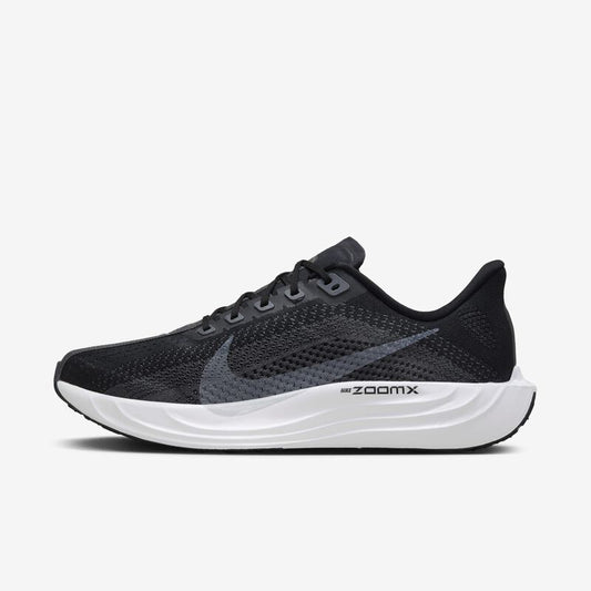 Nike Pegasus Plus
Zapatillas correr hombre