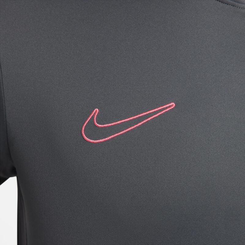 Nike Academy
Poleras manga larga fútbol hombre