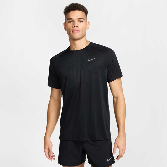 Nike Stride
Poleras manga corta correr hombre