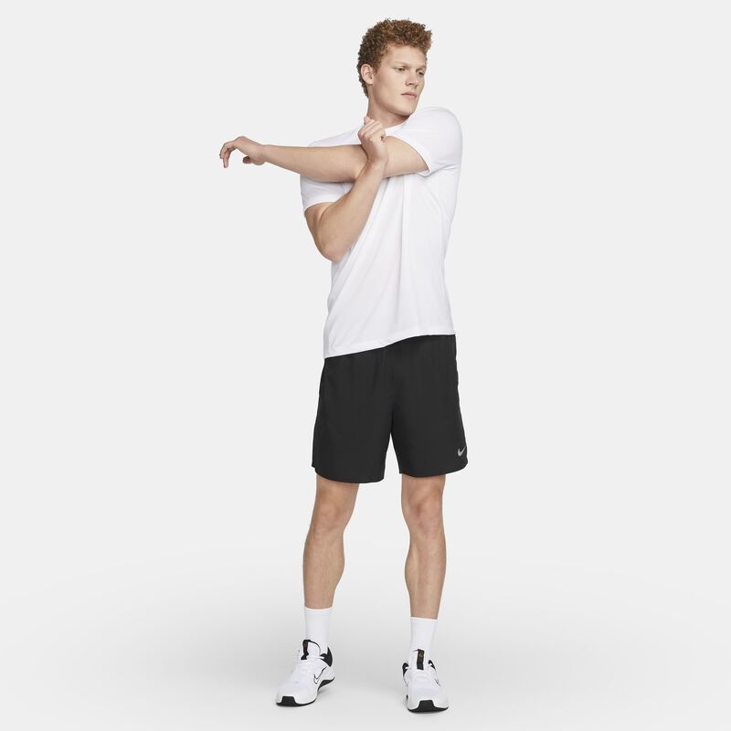 Nike Challenger
Shorts correr hombre
