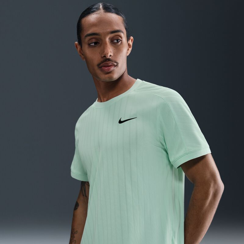 Nike Polera Court Slam
Poleras manga corta tenis hombre