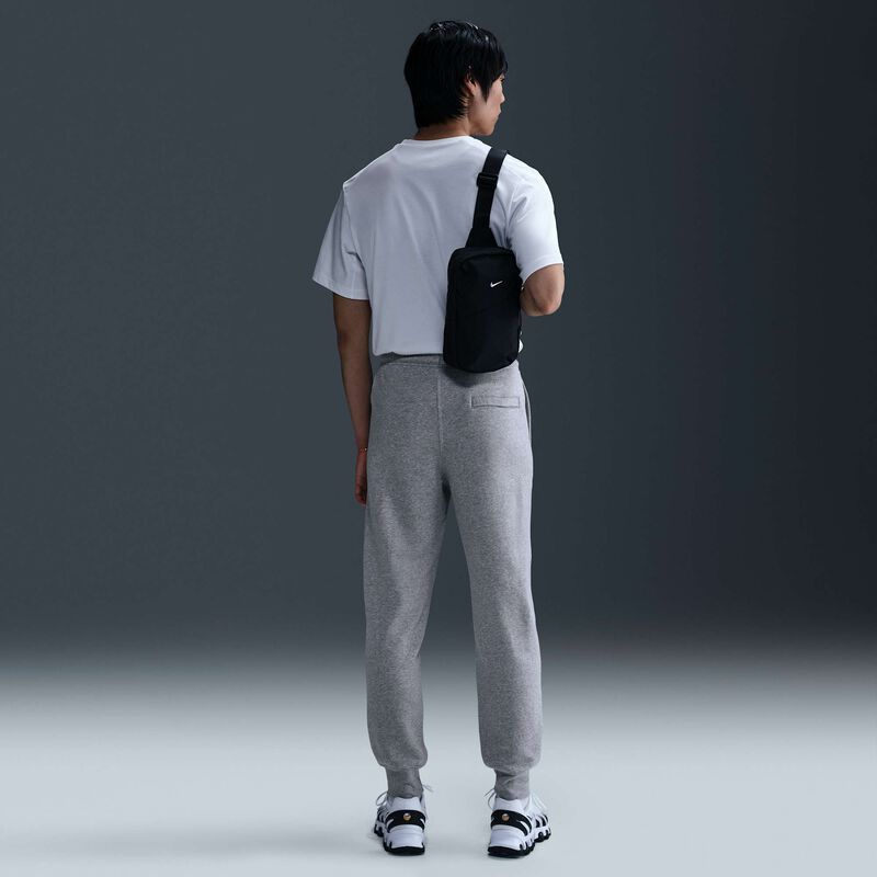 Nike Club
Pantalones urbano hombre