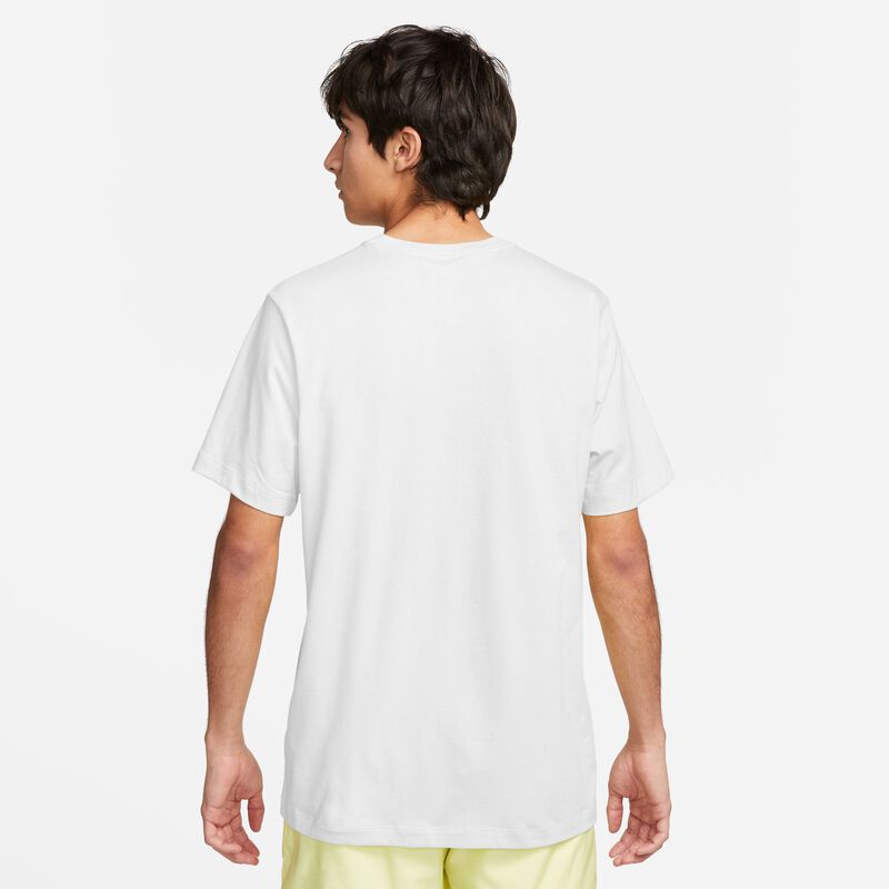 Nike Sportswear Club
Poleras manga corta urbano hombre