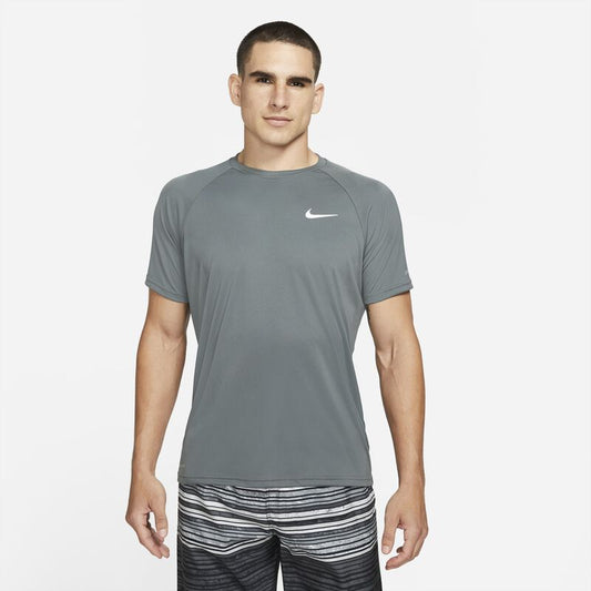 Nike Essential Hydroguard
Poleras manga corta natación hombre