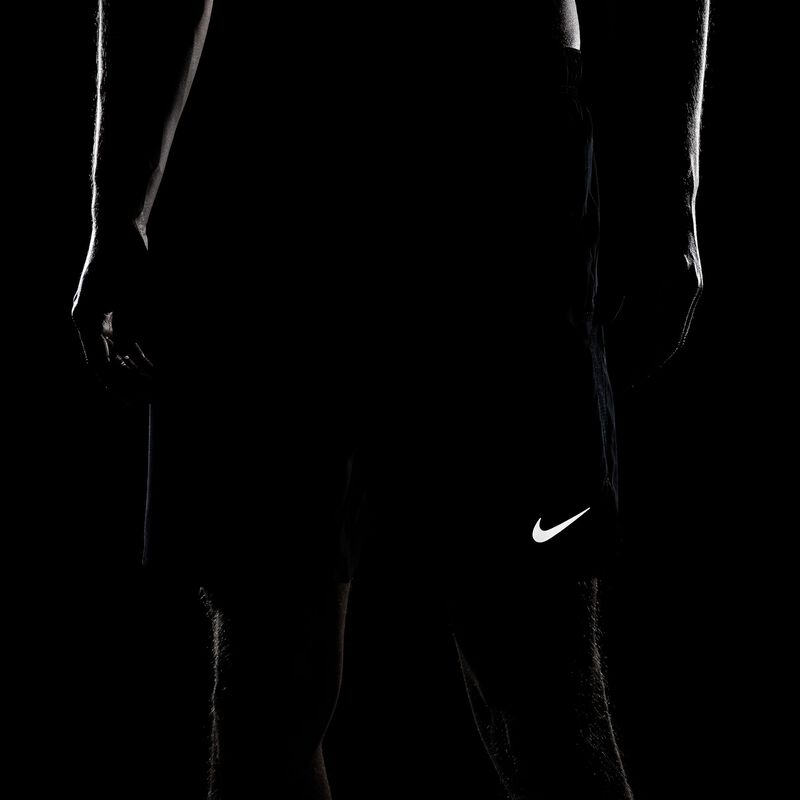 Nike Challenger
Shorts correr hombre